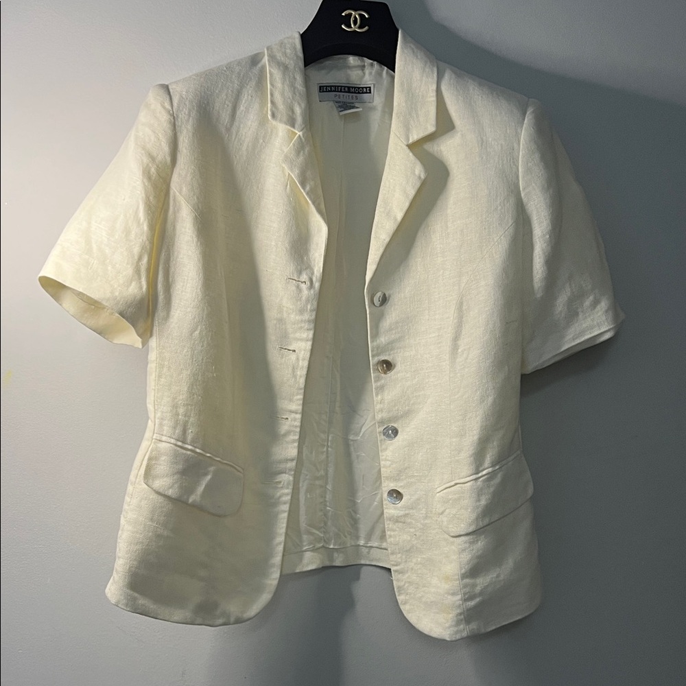 Jennifer Moore Cream Blazer